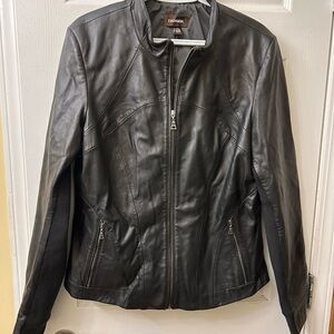 Danier Women's Sleek Black Leather Jacket